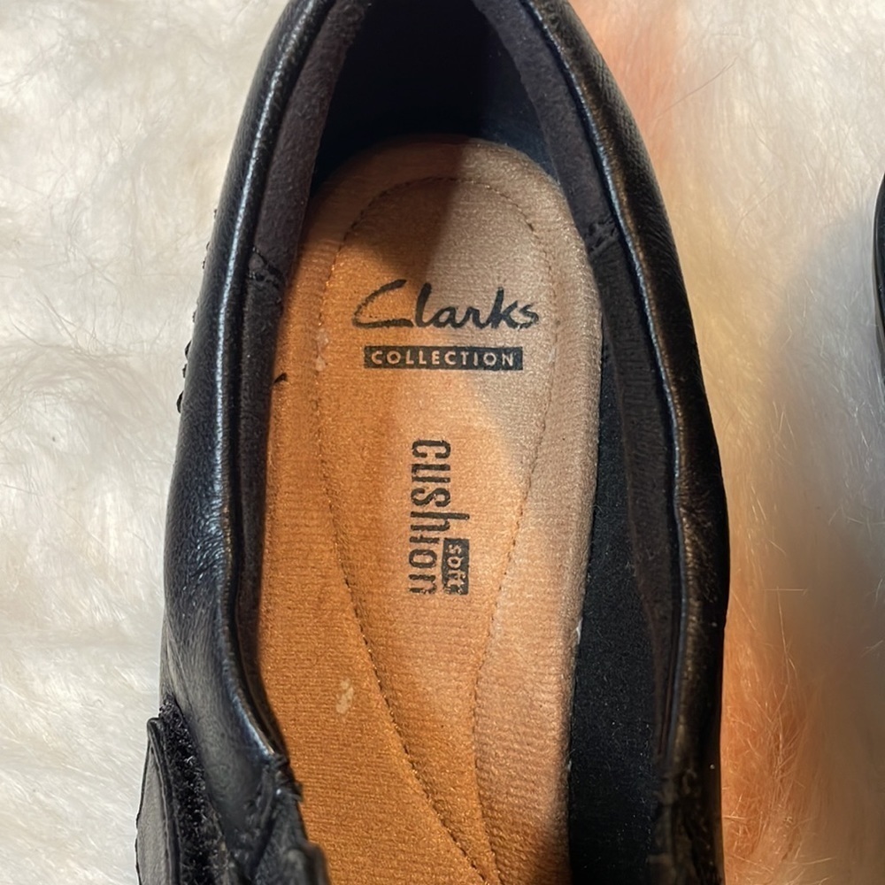 Clarks Collection Woman’s Soft Cushion Black Everlay Coda Leather Wedge Loafers - Picture 3 of 9